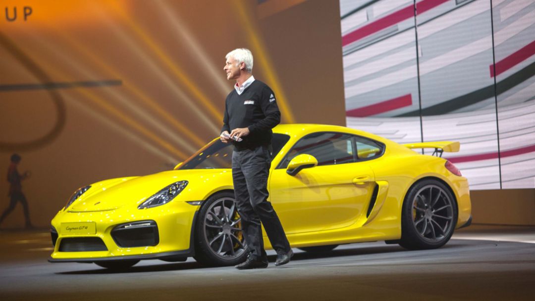 Matthias Müller, CEO, Cayman GT4, Volkswagen Group Night, Geneva International Motor Show, 2015, Porsche AG