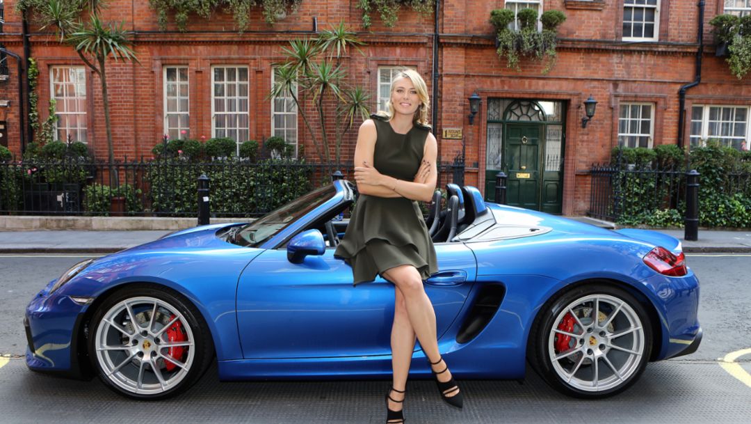 Maria Sharapova, Boxster Spyder, Porsche Centre Mayfair, Kensington, 2015