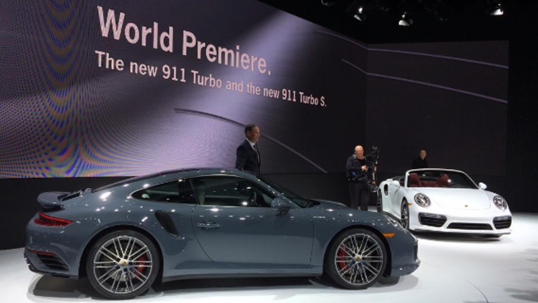911 Turbo und 911 Turbo S, North American International Auto Show, Detroit, 2016, Porsche AG