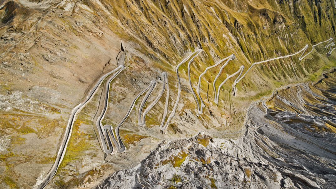 Porsche Drive - Stelvio