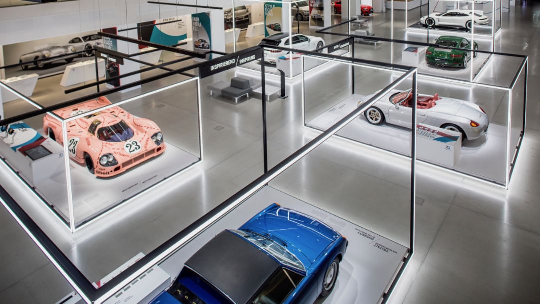 “保时捷跑车70载”特别展览在柏林的大众汽车集团DRIVE展厅举办