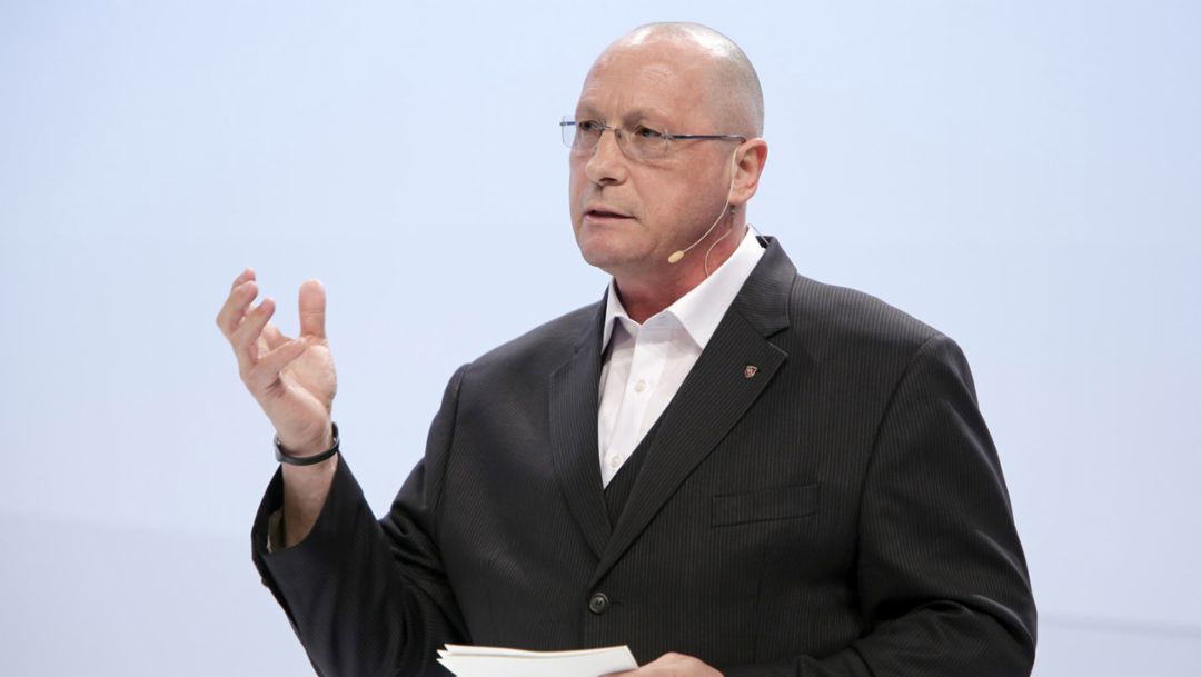 Uwe Hück, Chairman of the Group Works Council, 2015, Porsche AG