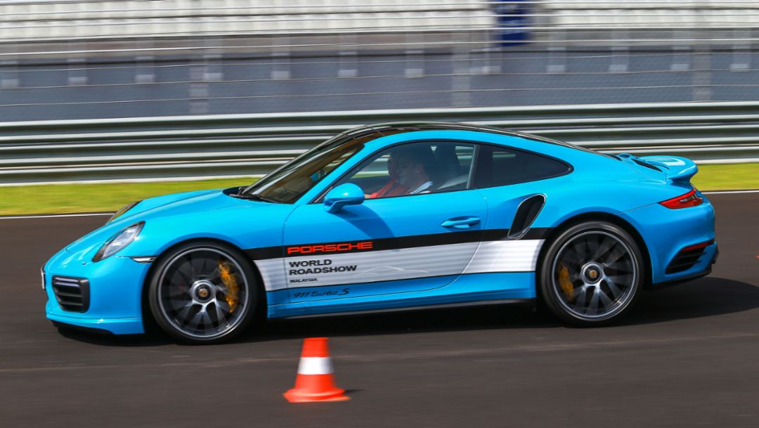 911 Turbo S, Porsche Driving Experience, Sepang, Malaysia, 2017, Porsche AG