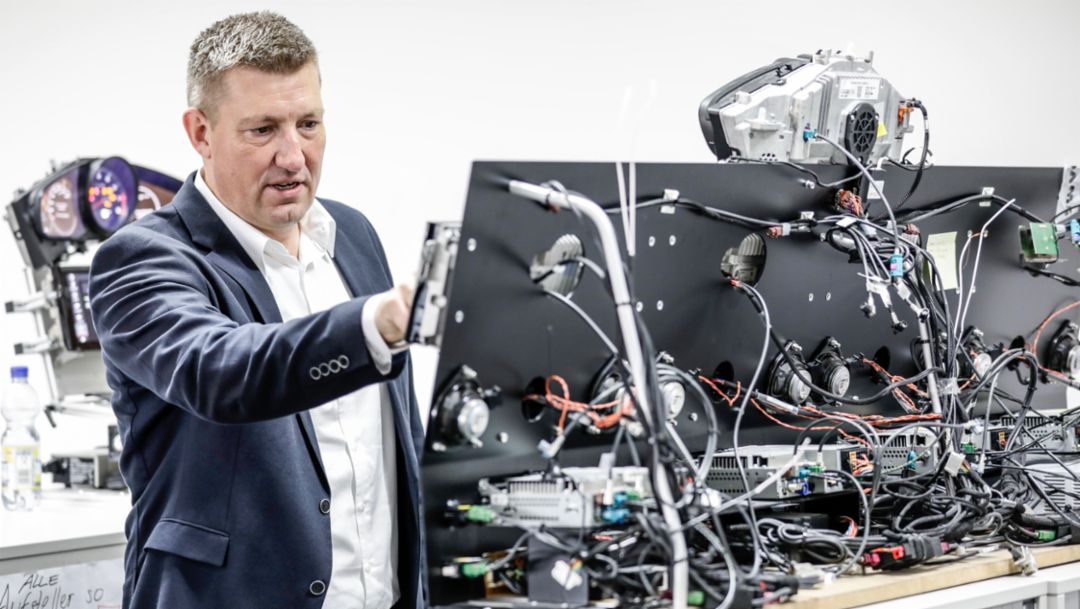 Lutz Krauß, manager of UI/UX display and controls department, 2019, Porsche AG