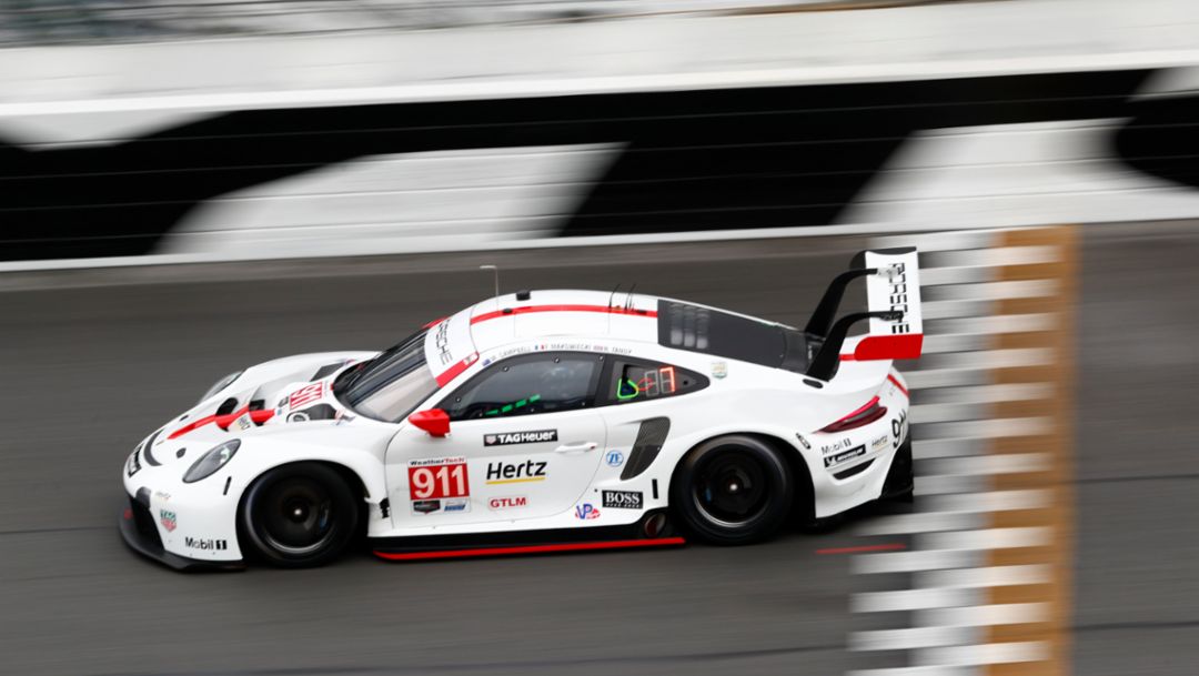 Porsche 911 RSR se alinea en la parrilla por primera vez en Norteamérica para enfrentar las 24 horas de Daytona