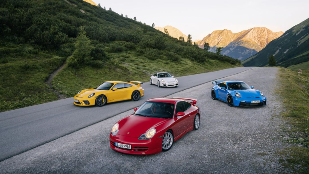 Porsche célèbre les 25 ans de la 911 GT3 au salon Rétromobile