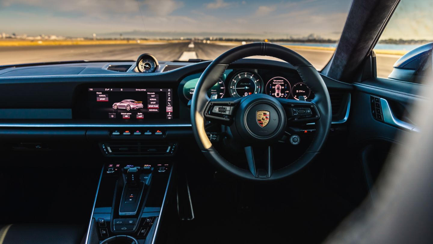 Porsche 911 Turbo S, 2020, Porsche AG