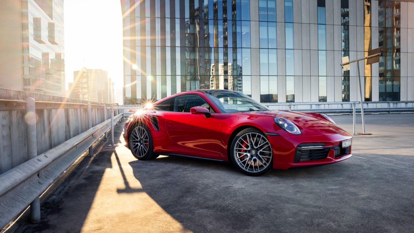 Product Highlights: 911 Turbo S - a leap in pure performance - Porsche  Newsroom AUS