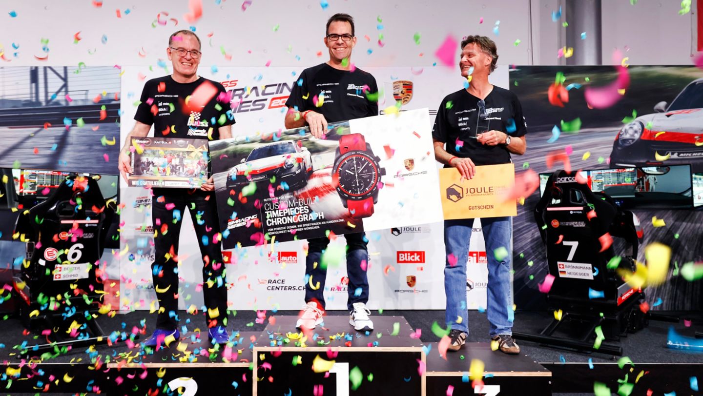 Sieger Kategorie AM: Gilbert Denzer, Clemens Moonen, Reinhard Hauri (l-r), 2021, Porsche AG