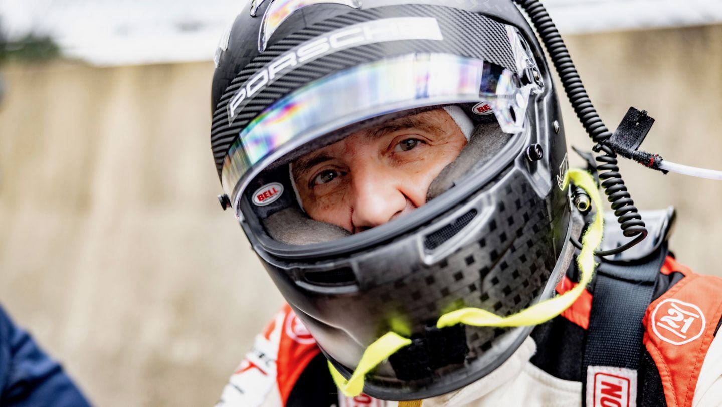 Niki Leutwiler, 2021, Porsche Schweiz AG