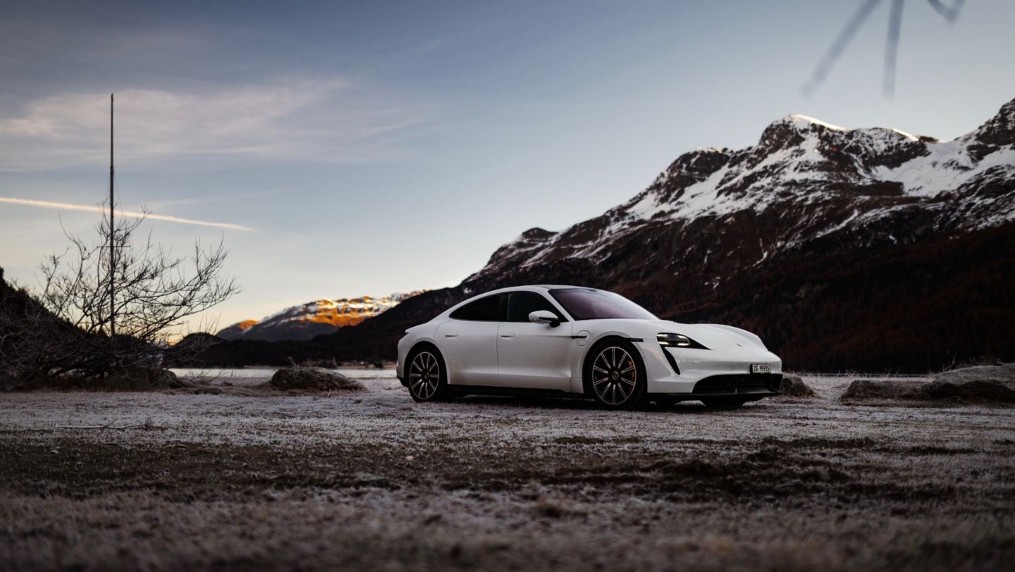 Taycan Turbo S, Bergell, 2021, Porsche Schweiz AG
