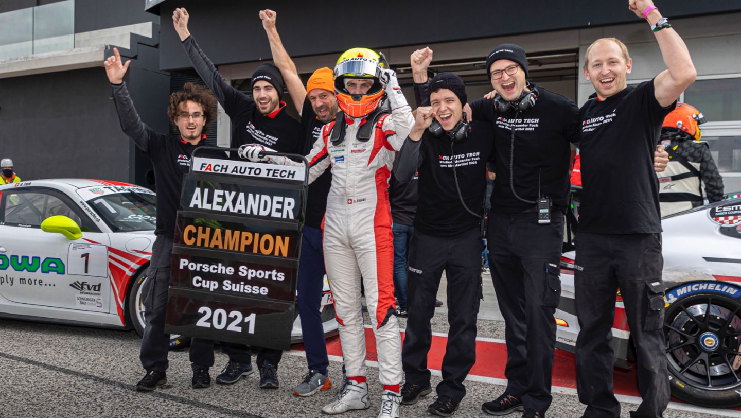 Alexander Fach, 2021, Porsche Schweiz AG