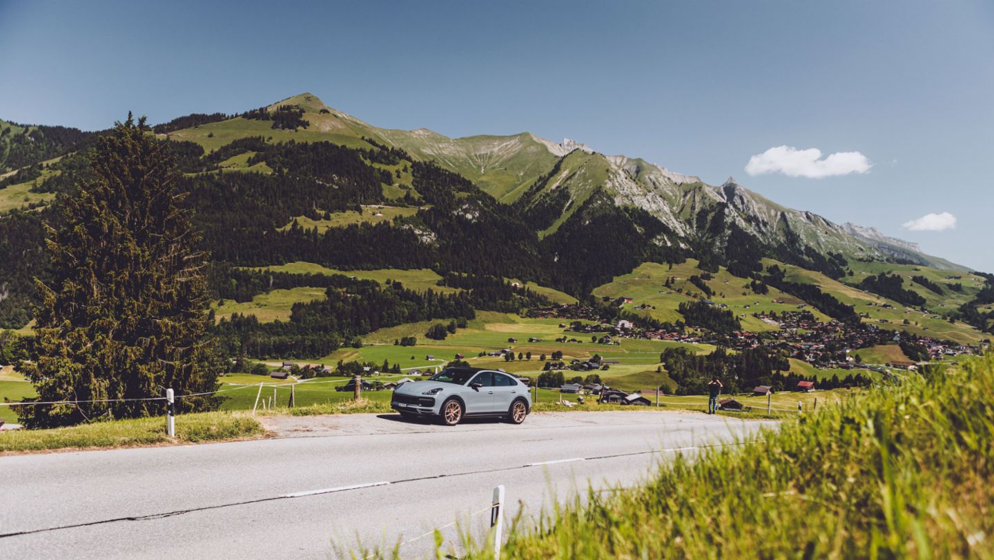 Cayenne Turbo GT, Swiss Roads, 2024, Porsche AG