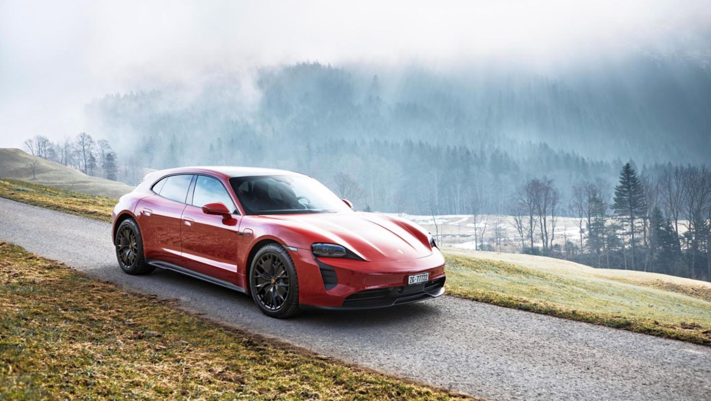 Porsche Taycan GTS Sport Turismo, 2024, Porsche Schweiz AG