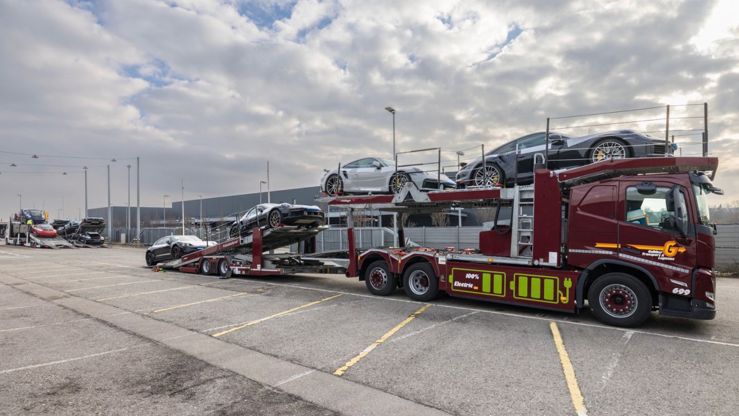 E-Lkw am Porsche-Standort Kornwestheim, 2024, Porsche Schweiz AG