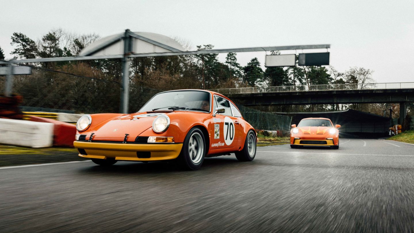 https://newsroom.porsche.com/.imaging/mte/porsche-templating-theme/teaser_720x406x2/dam/CH-local/2025/Produkte/Von-der-Camel-GT-Challenge-zum-Sonderwunsch-Unikat/Galerie-1/_N8A6066.jpg/jcr%3Acontent/_N8A6066.jpg