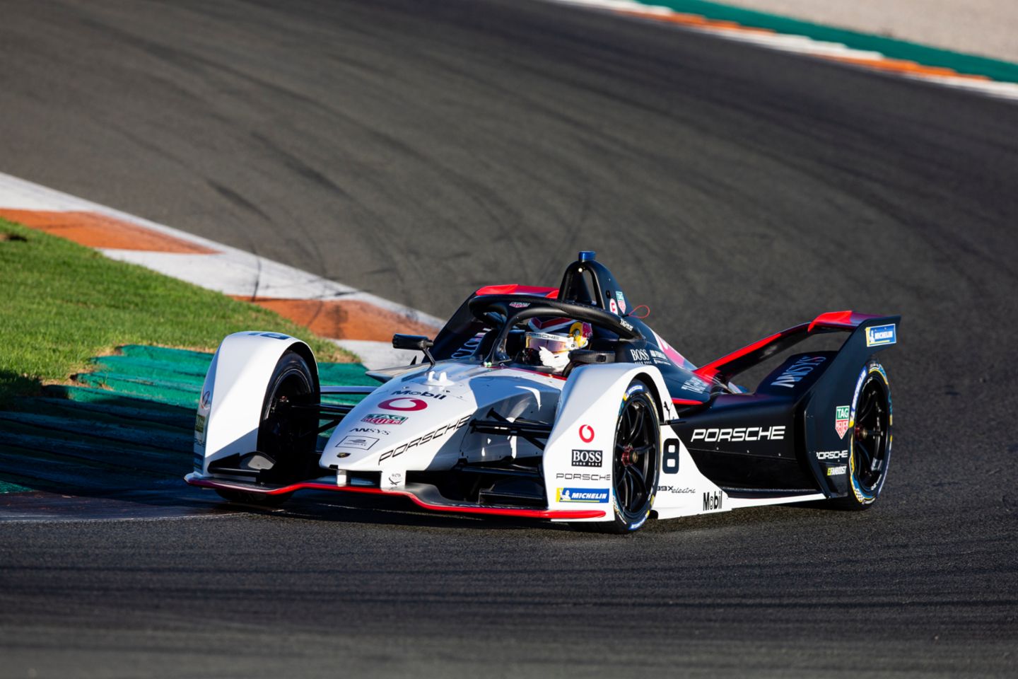 Neel Jani, Porsche 99X Electric. Entrenamientos oficiales en el Circuito de Valencia, 15/10/2019, Porsche AG