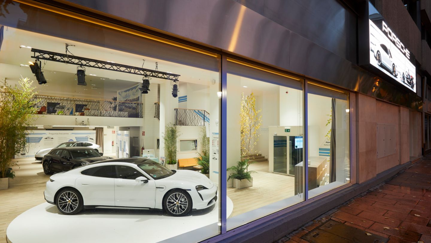 Exposición Espacio Cero, Madrid, 14-24 de noviembre de 2019, Porsche Ibérica.