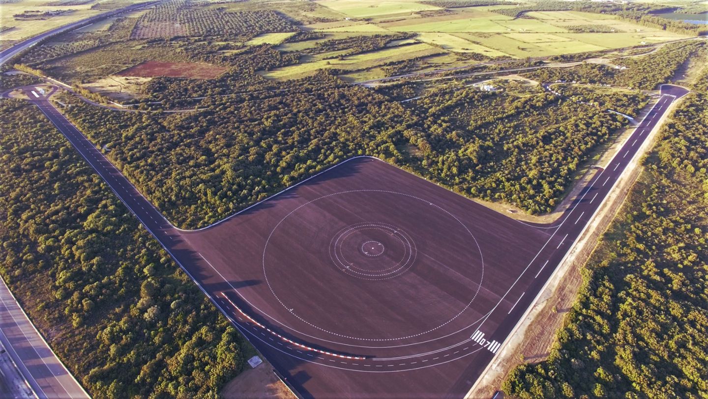 Centro Técnico de Nardò, Apulia (Italia), 2019, Porsche AG
