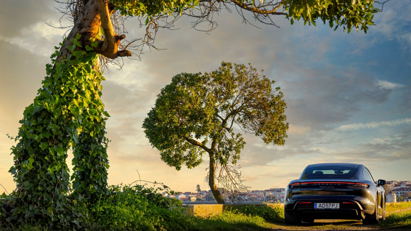El Porsche Taycan fotografiado por Fernando Guerra, 2021, Porsche Ibérica