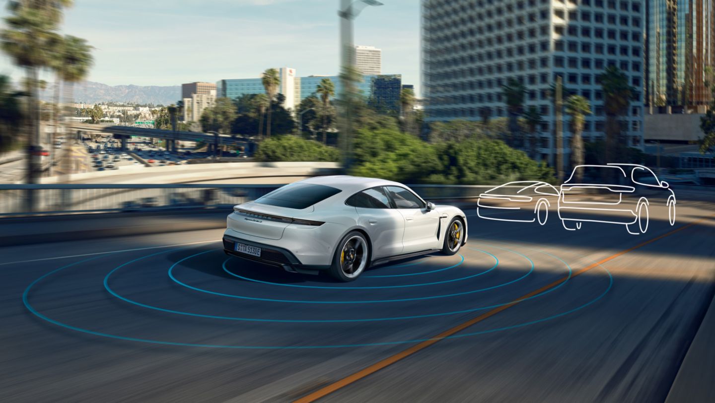 El coche inteligente y conectado del futuro, 2021, Porsche AG