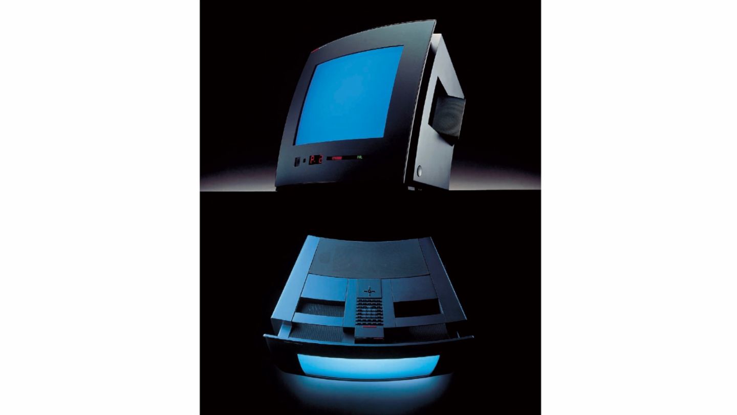 TV 55 diseñada en 1989, Porsche Design, 2022, Porsche AG