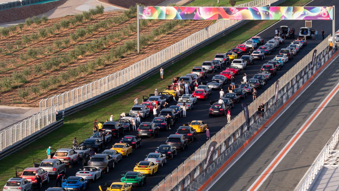 Celebración del 75º aniversario de Porsche, Circuito Ricardo Tormo, Valencia, 2023 Porsche Ibérica