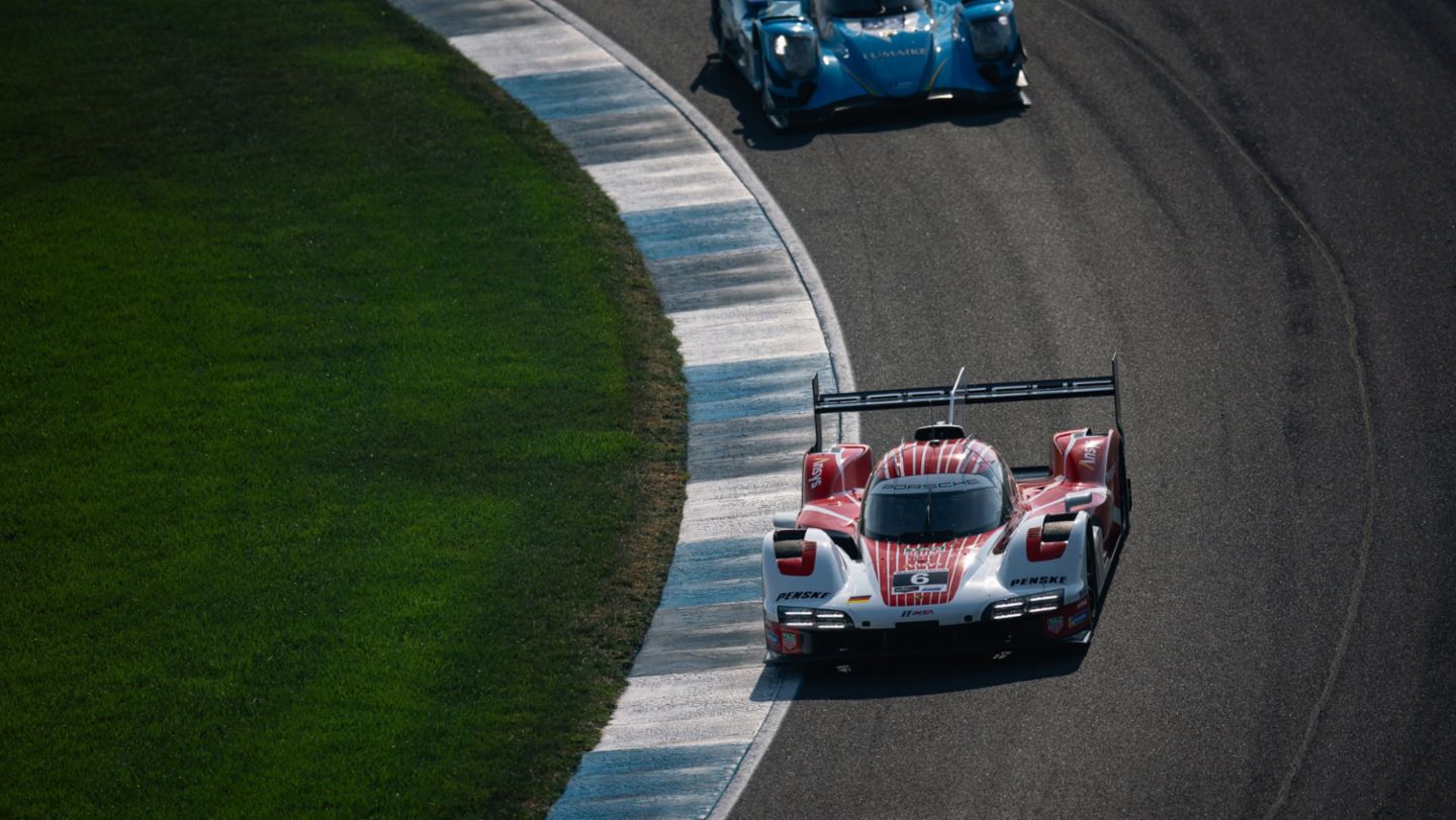 Porsche 963, Porsche Penske Motorsport (nº 6), Matt Campbell (Australia), Mathieu Jaminet (FRA), Indianápolis, campeonato IMSA, 2025, Porsche AG