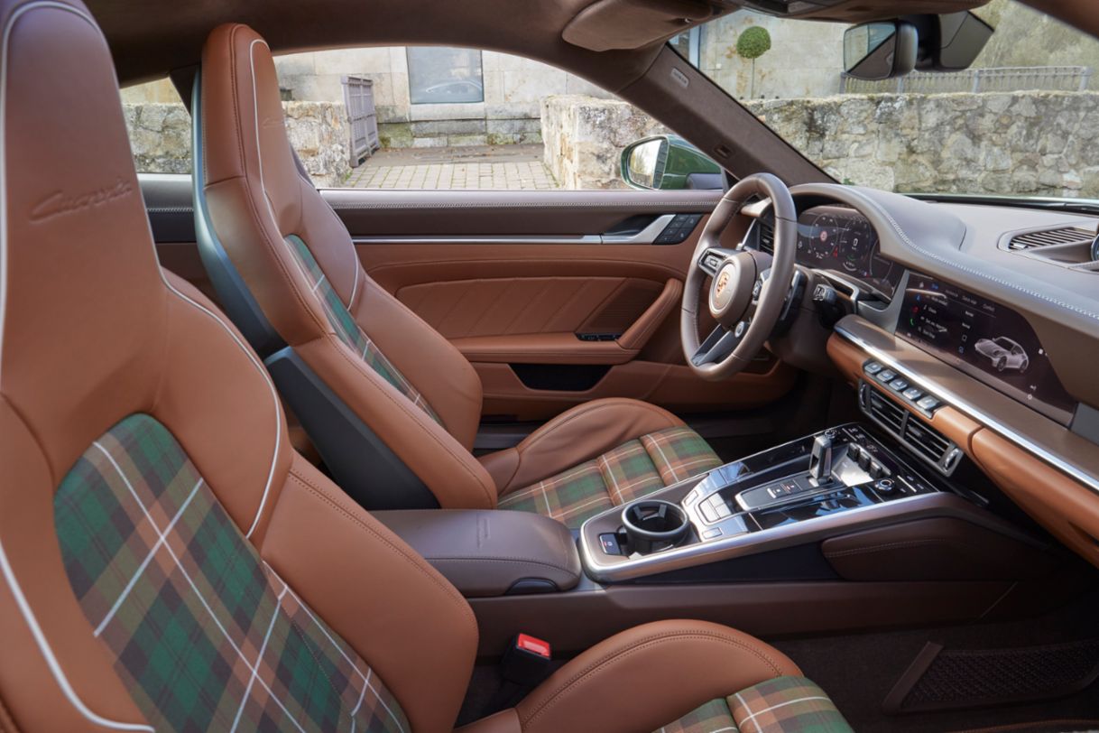 Porsche 911 Cuarenta Edition, España, 2025, Porsche Ibérica
