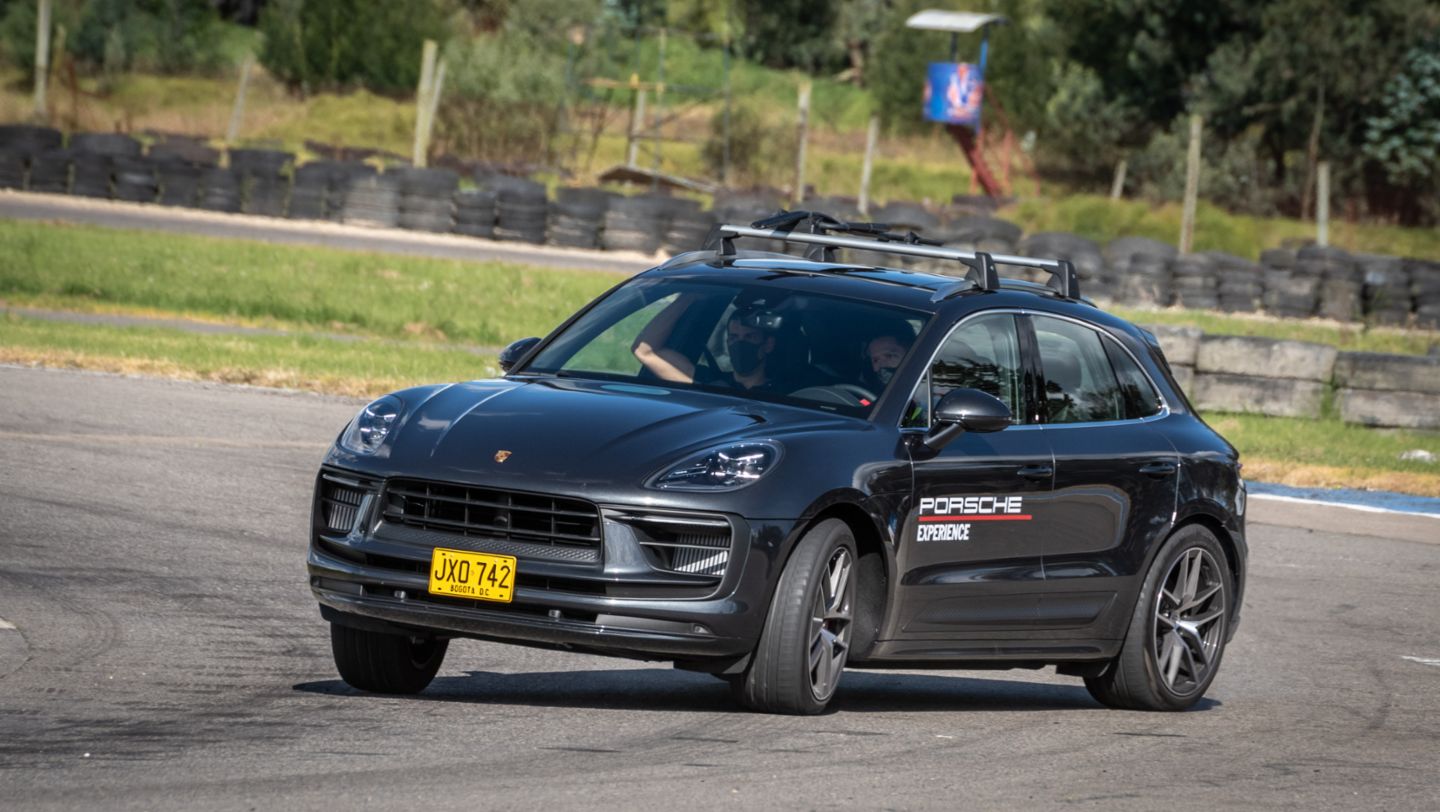 El nuevo Porsche Macan es presentado en Colombia