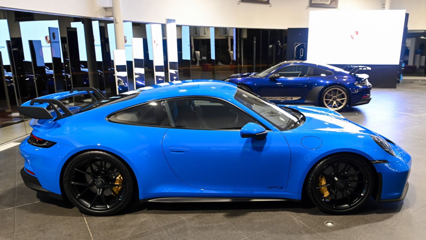 Vista lateral del nuevo Porsche 911 GT3 disponible en Chile.