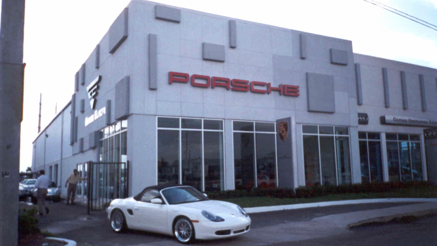 Primer concesionario de Porsche en Puerto Rico, 1999, Porsche Latin America