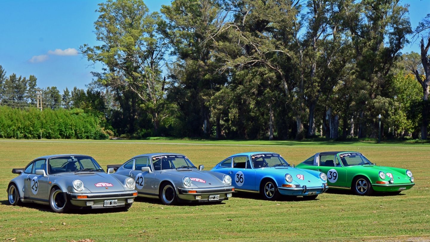 Porsche 911 Turbo, modelo 1981; Porsche 911 SC, modelo 1978; Porsche 911, modelo 1970; Porsche 911 E, modelo 1971; Rally del Oeste 2022. Foto: @DavidRotondo