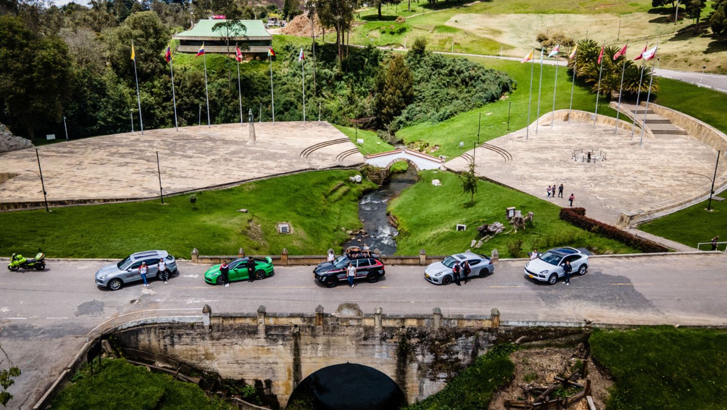 Cayenne, 911 Turbo S, Cayenne modelo 2018, Panamera, Macan, puente de Boyacá, 2023, Porsche en Colombia