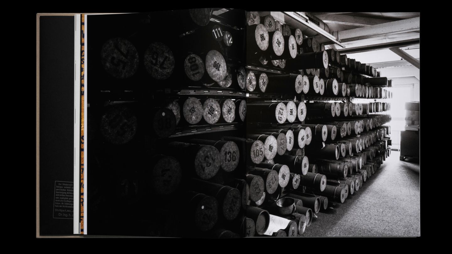 Artifacts, libro de Type 7, 2023, Porsche AG