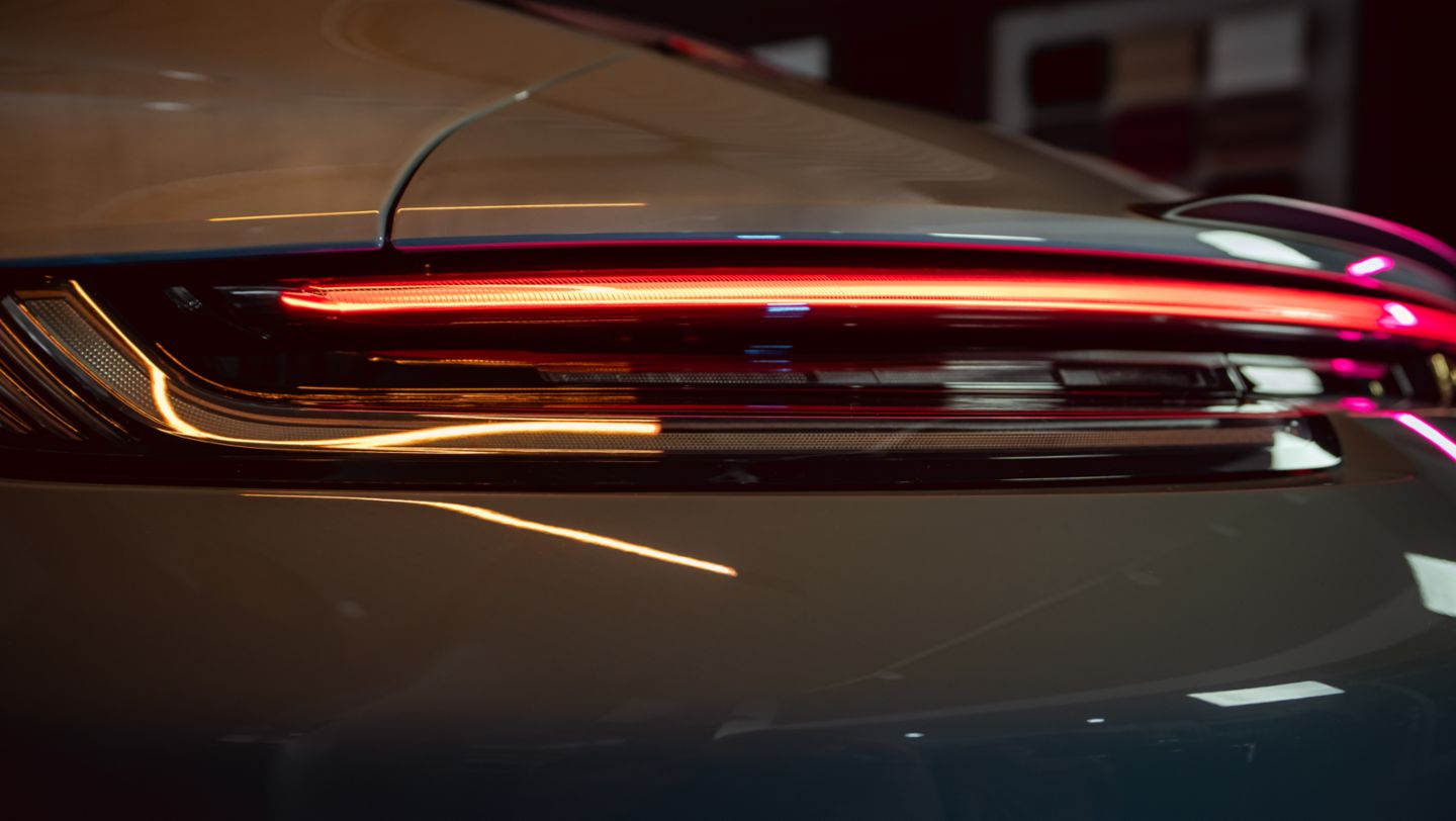 Una de las 1,963 unidades del Porsche 911 S/T llega a Costa Rica