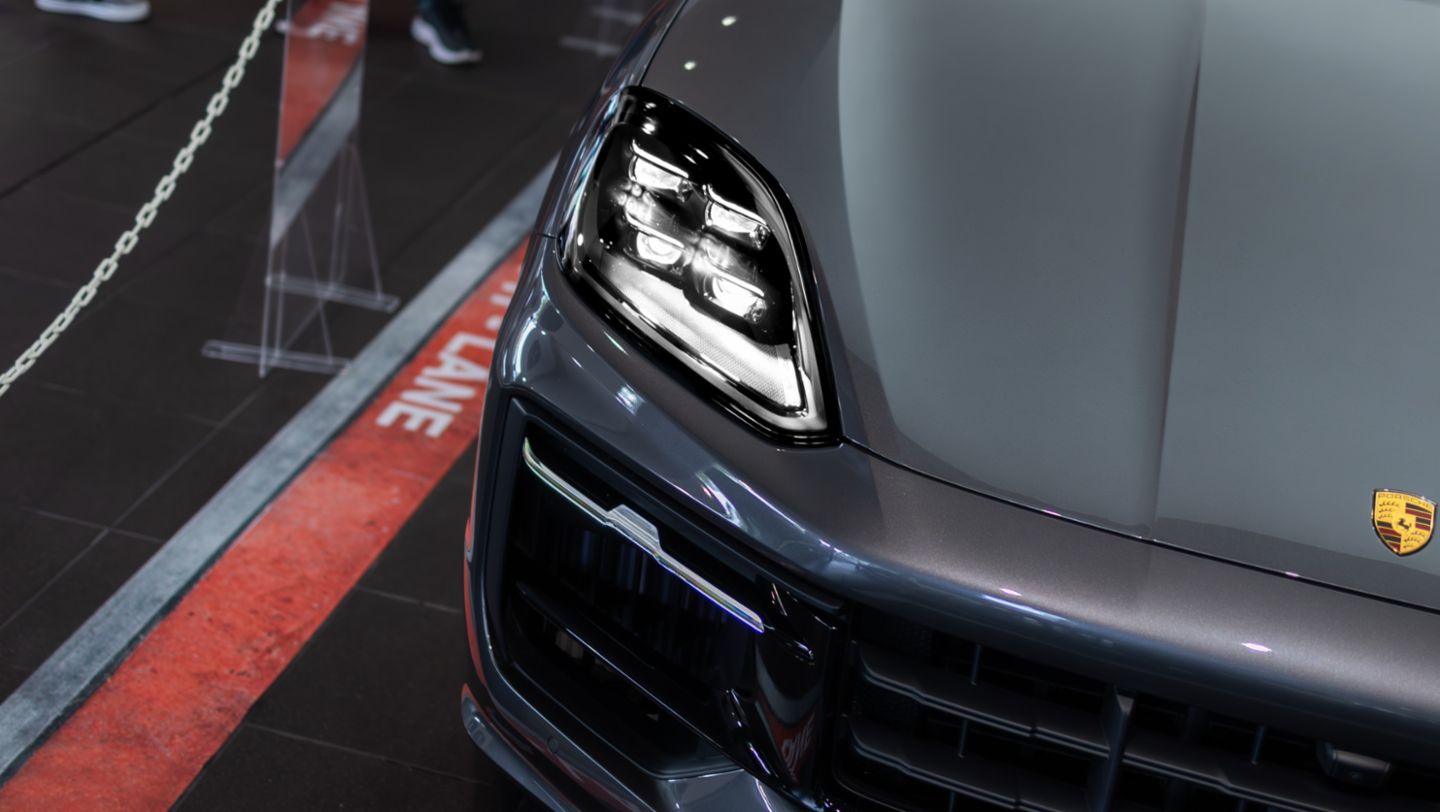 Porsche presenta en Panamá el nuevo Cayenne GTS: máximo dinamismo con un motor V8