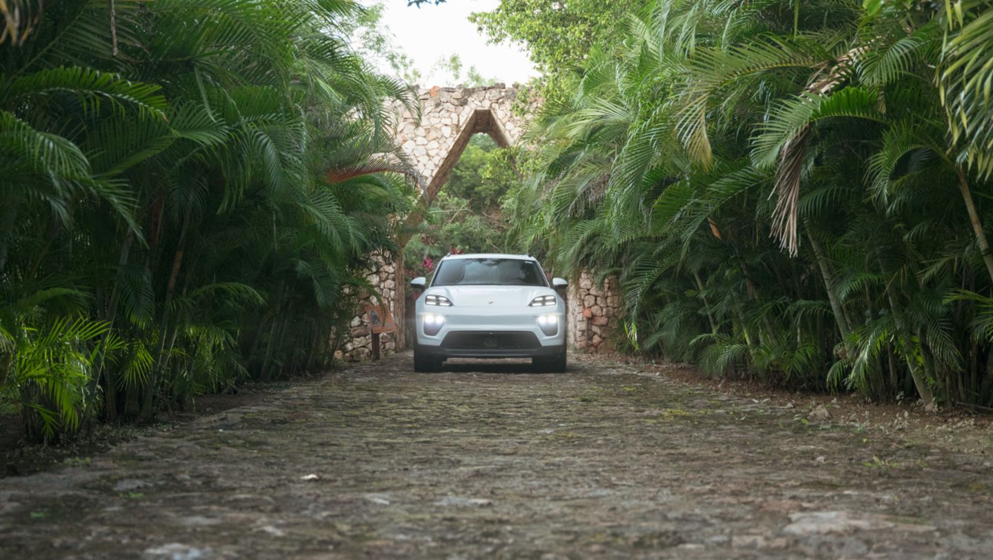 Macan Turbo Electric, Regional Launch, Cancún, México, 2024
