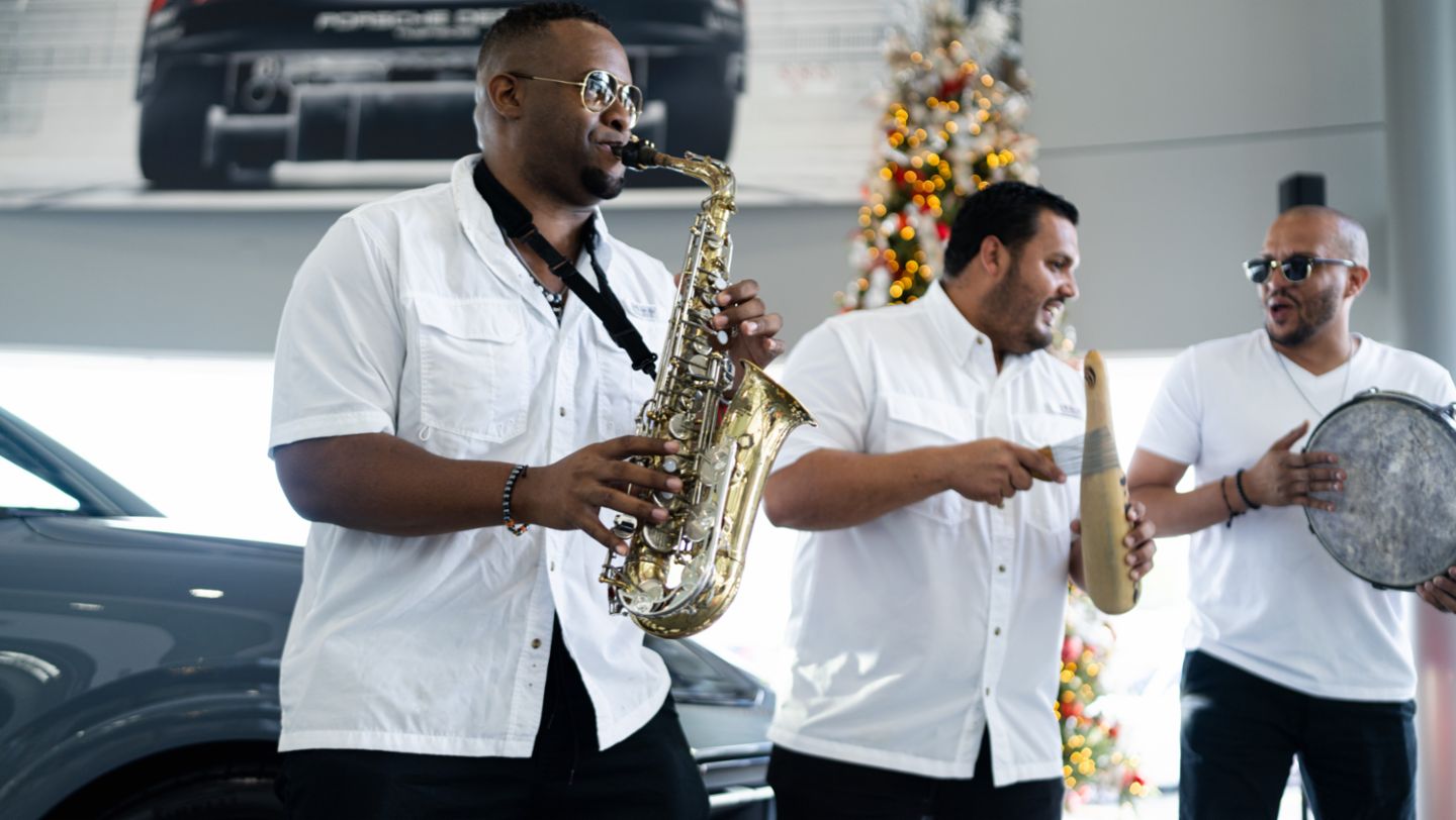 Porsche Center Puerto Rico presenta el nuevo Cayenne GTS