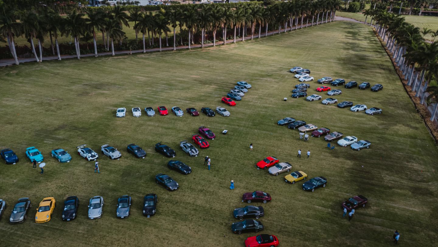 Más de 100 Porsche se exhibieron en el Garden Fest, un homenaje a la historia y el diseño automotriz