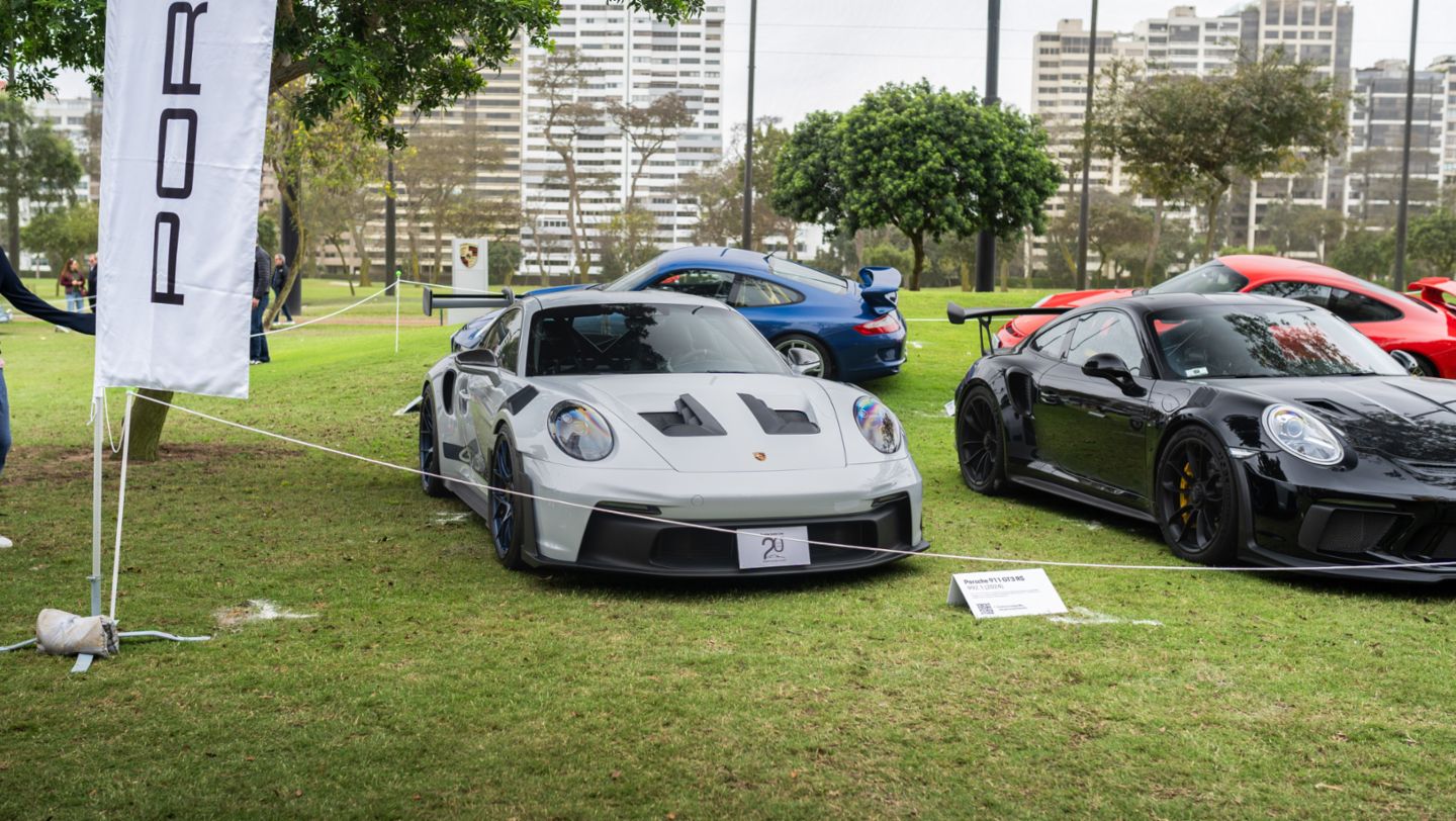 Porsche 911 GT3 RS presente en la Exhibición de Autos Clásicos y Deportivos, que se llevó a cabo en el Lima Golf Club, Lima, Perú, Porsche AG.
