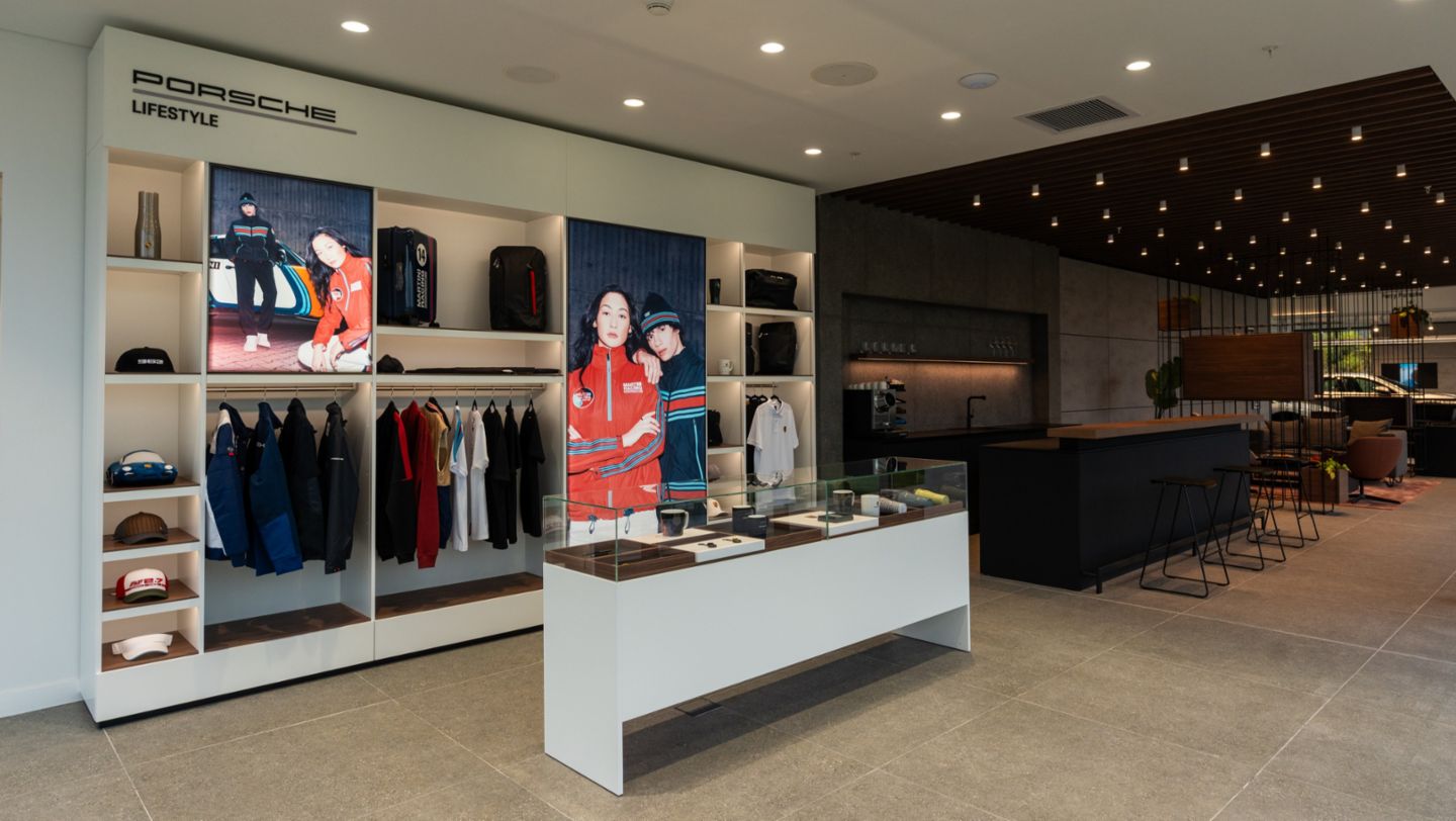 Porsche Center Uruguay, Uruguay, 2025