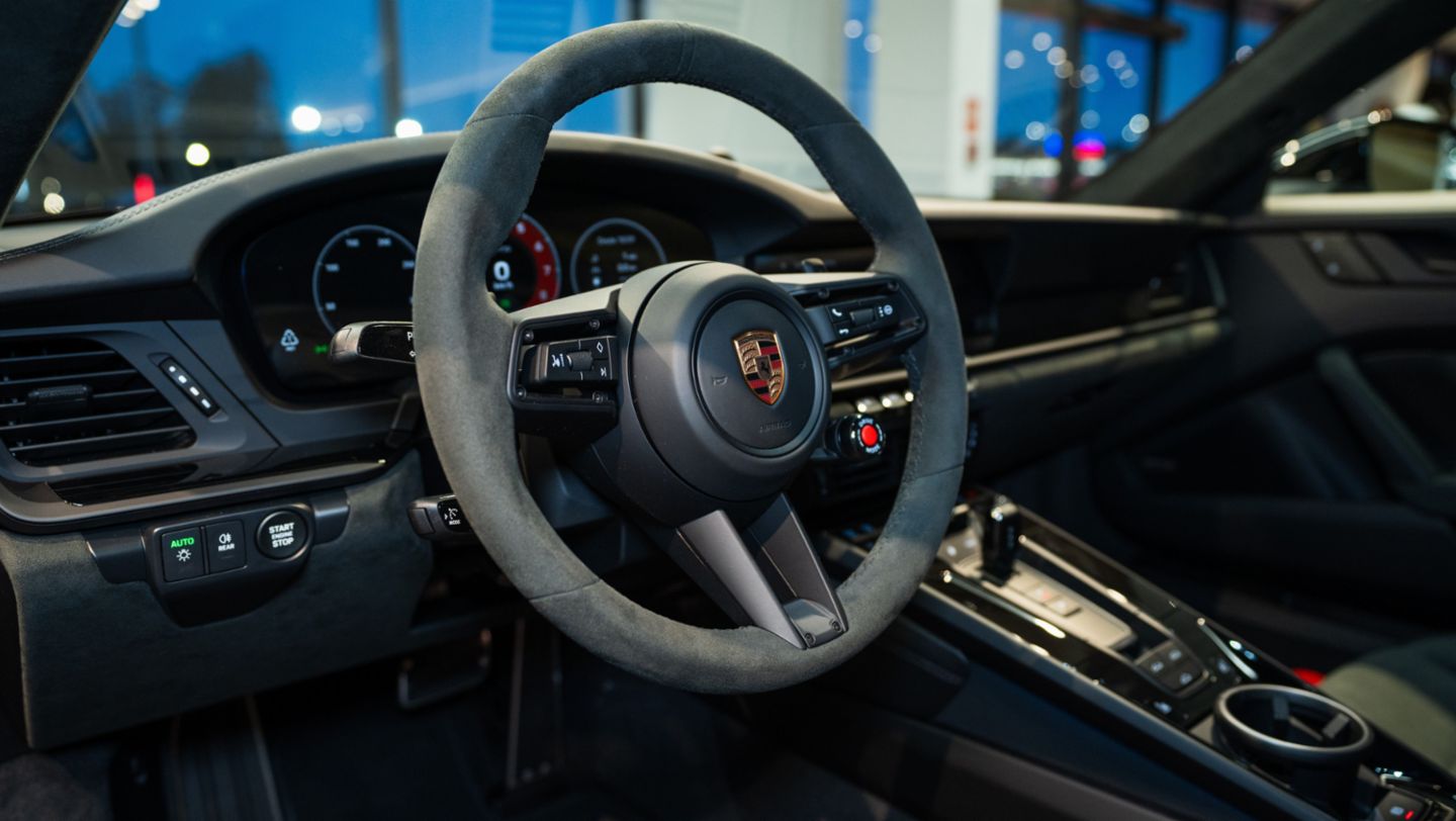 Porsche 911 Carrera 4 GTS, Porsche Center Uruguay, Uruguay, 2025