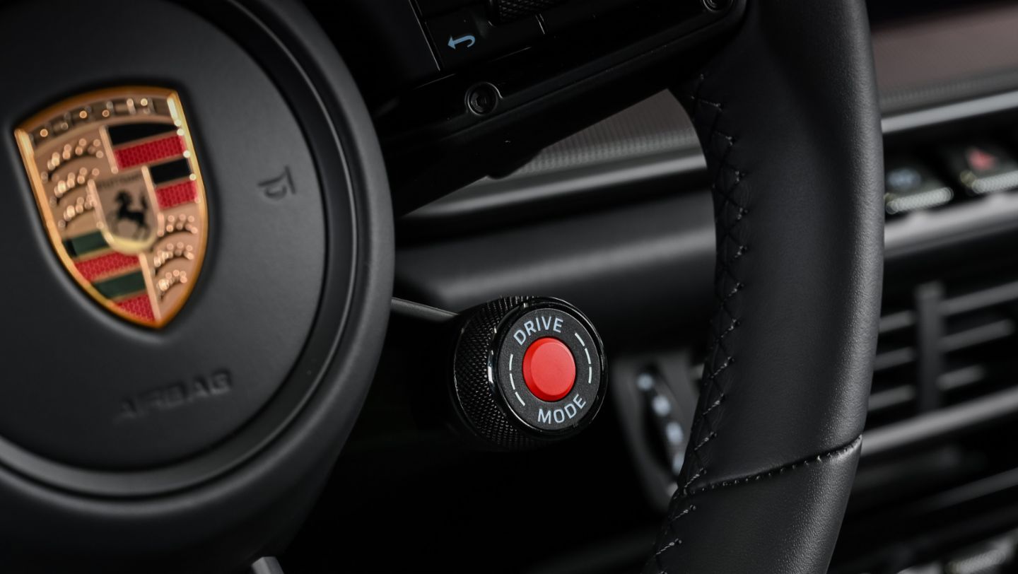 911 Carrera S, Santiago, Chile, 2025