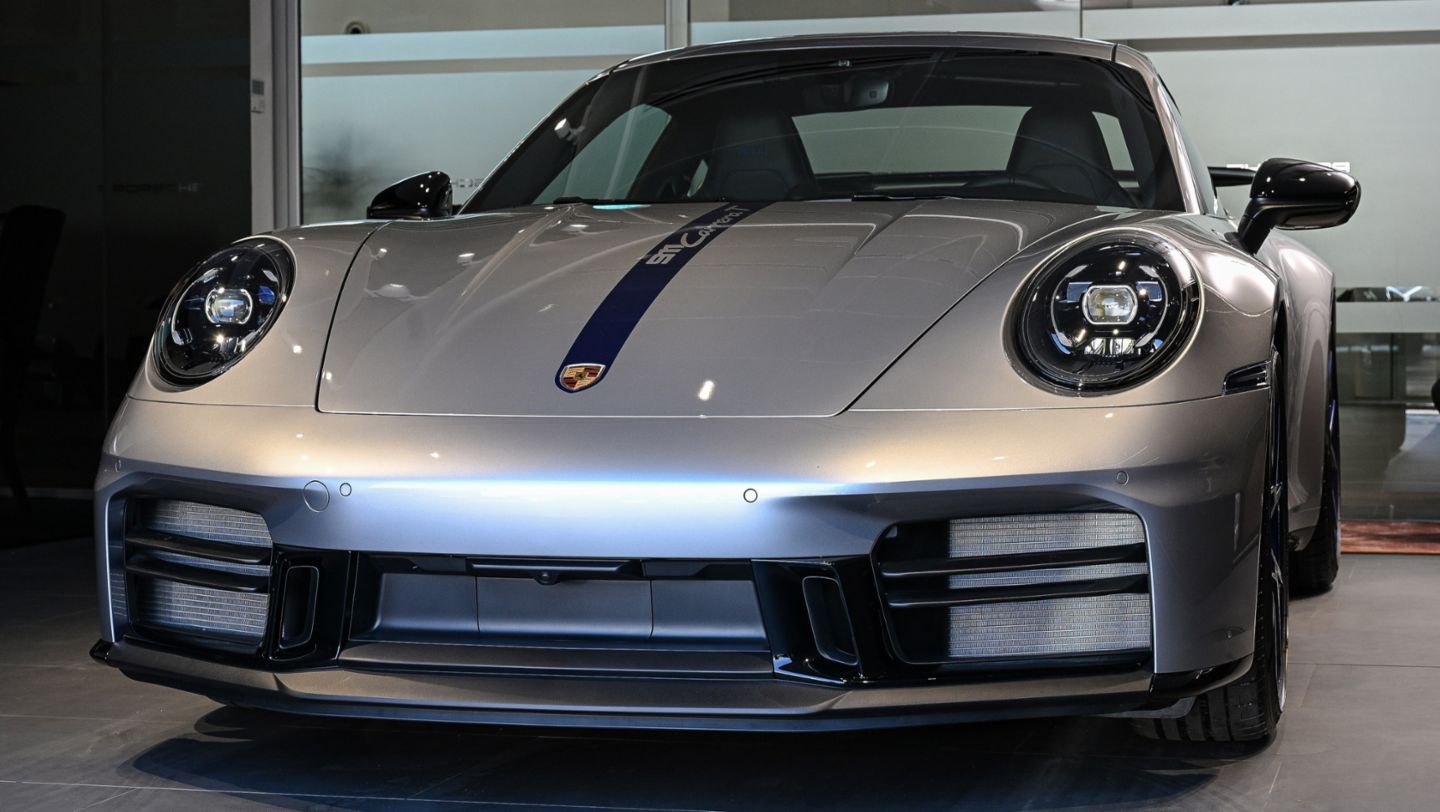 911 Carrera T, Santiago, Chile, 2025