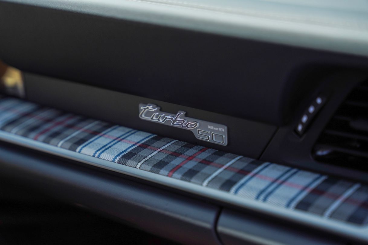 Porsche 911 Turbo 50 Años. Detalles.