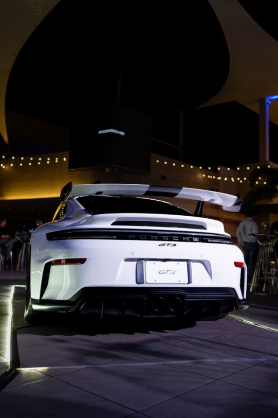 Porsche Center Puerto Rico lanza el nuevo 911 GT3, un nuevo ícono en el segmento de autos deportivos en la isla