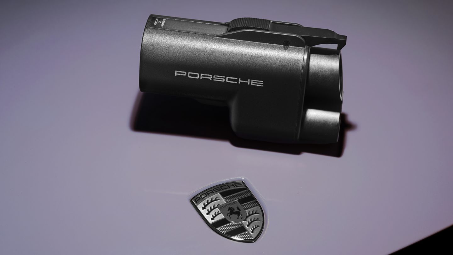 Porsche anuncia su integración a la red de Supercargadores de Tesla.