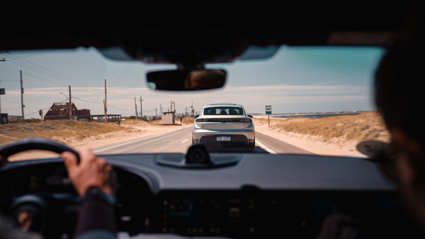 Macan 4, Porsche Road Tour Uruguay, Uruguay, 2026