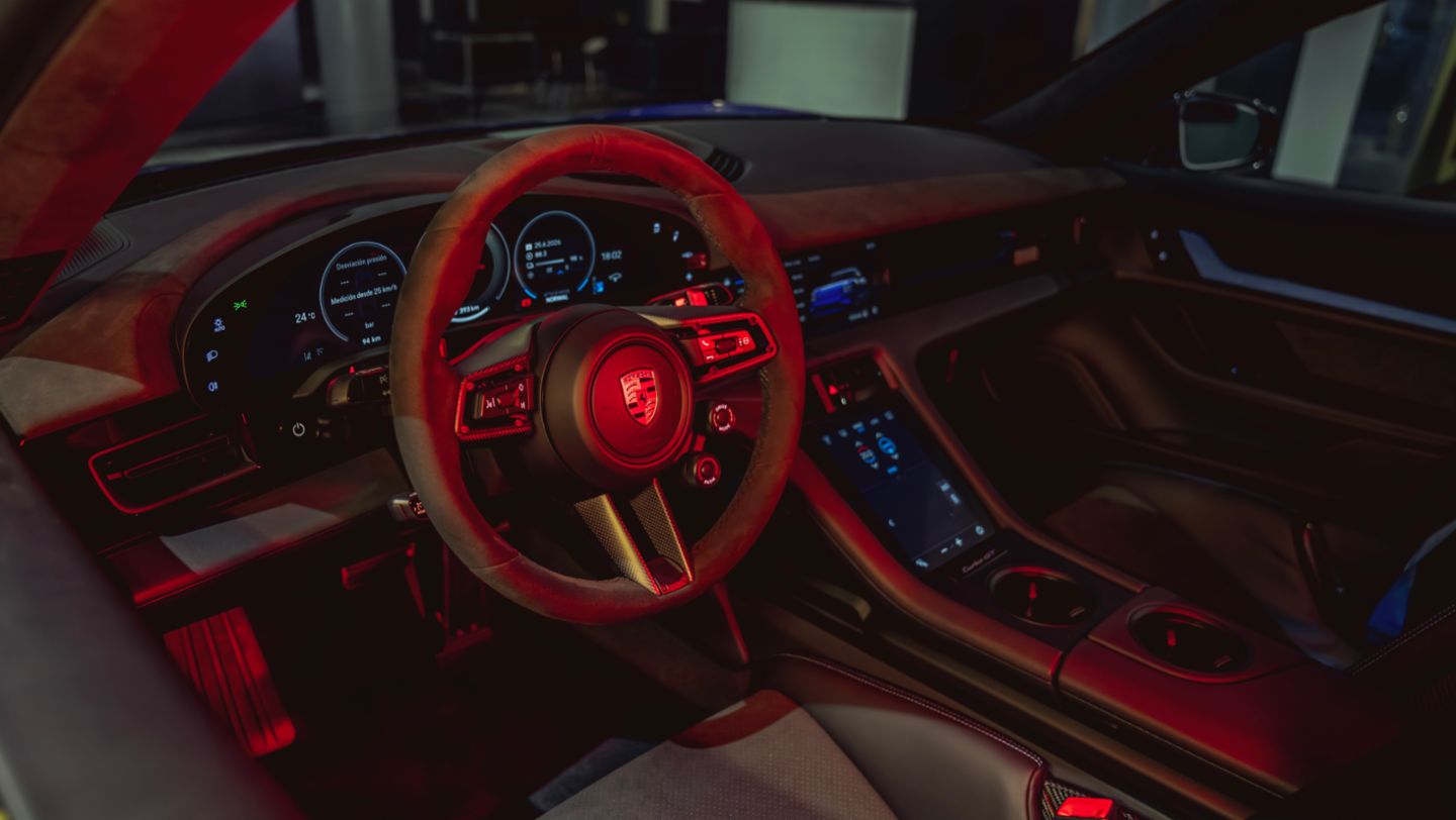 El Porsche Taycan Turbo GT: el vehículo eléctrico más rápido de Porsche ya en Costa Rica
